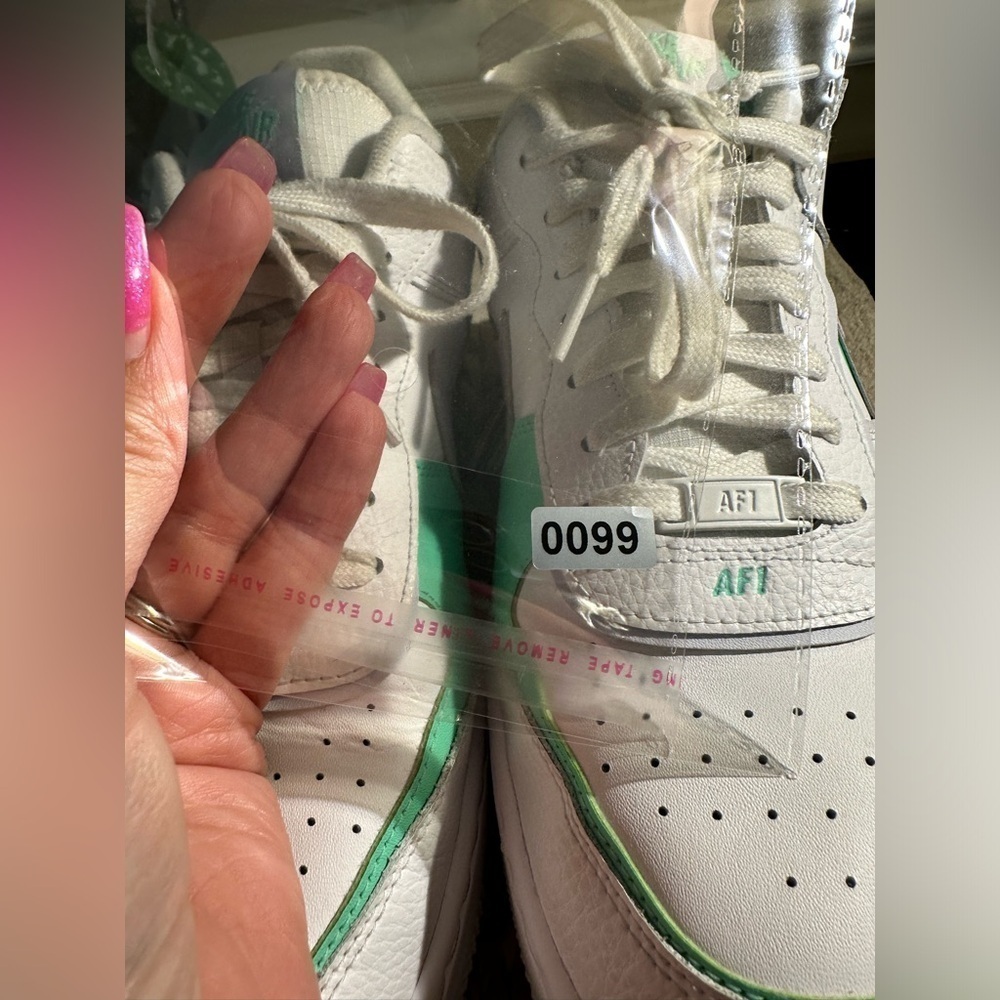 Nike Women's Air Force 1 Shadow 'Infinite Lilac' - Size 12 - Picture 16 of 16